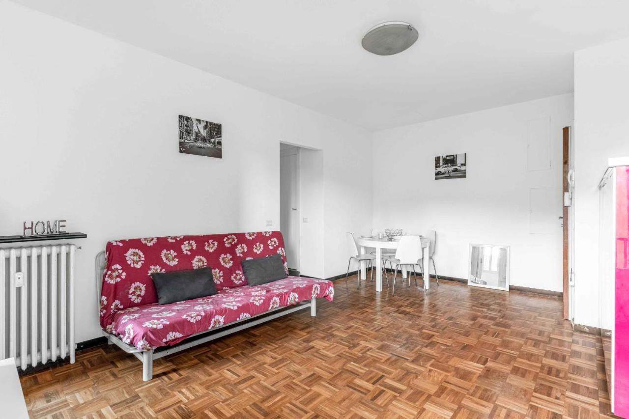 Mi8 -10 Minutes From The Duomo- Large Apartment Мілан Екстер'єр фото